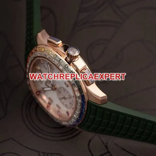 top-tier watch Patek PhilippePPM factory Aquanaut mechanical green rubber braceletfront live photo