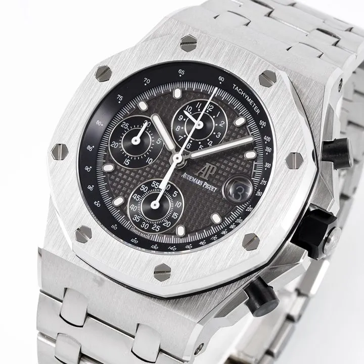 APF factory Audemars Piguet men's Royal Oak offshore top-tier 1:1high-quality watch dark gray plate steel bracelet model 26238TI.OO.2000TI.01side live photo