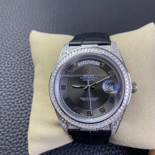 Rolextop-tier watch men's black dial black belt log starry crocodile leather strap series watch front view