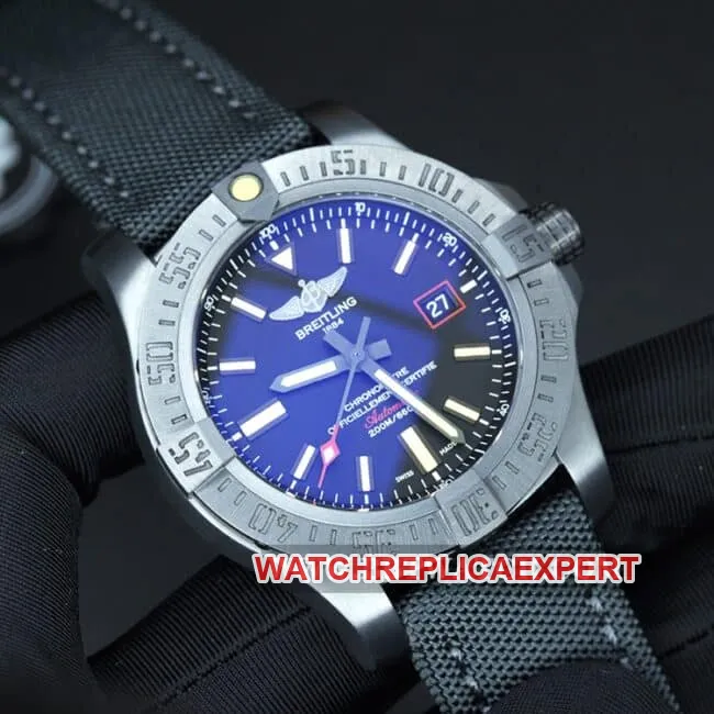 ZF Factorytop-tier watch Breitling Blackbird reconnaissance aircraft V2 version men's blue dial nylon strap watch clasp picture