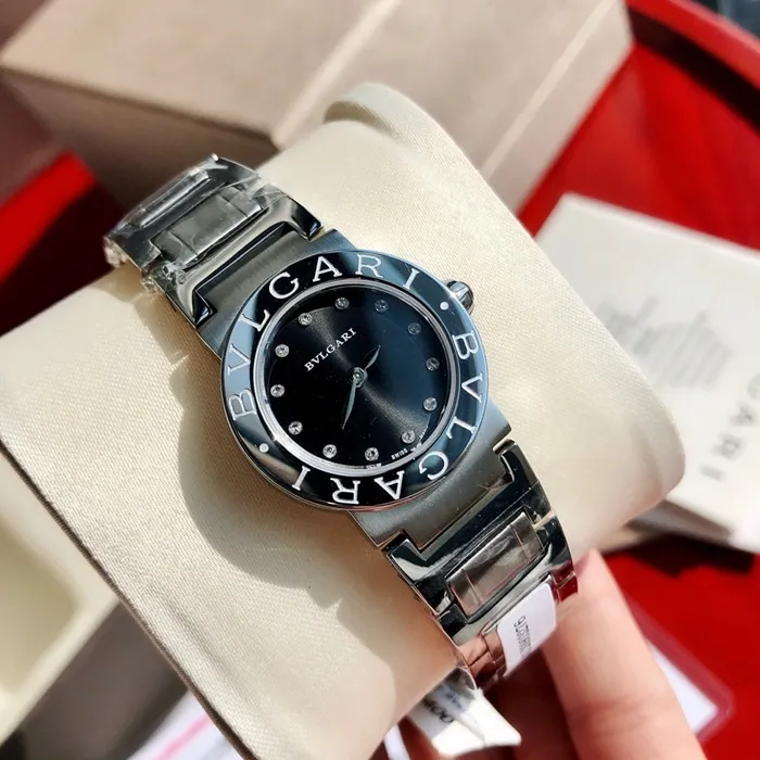 top-tier watch Bvlgari women's black dialsteel bracelet fashion quartz watch back cover picture