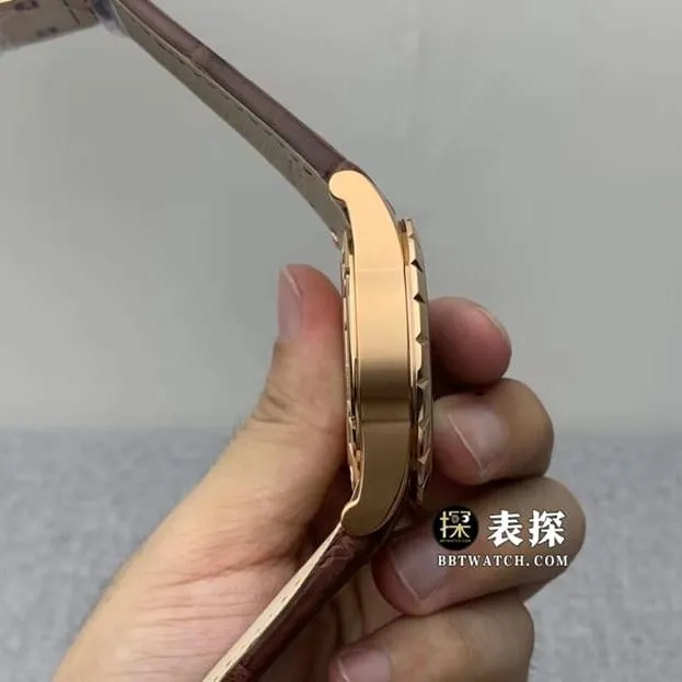 JB King Roger Dubuis watch black dialleather strap model RDDBEX0280 side view