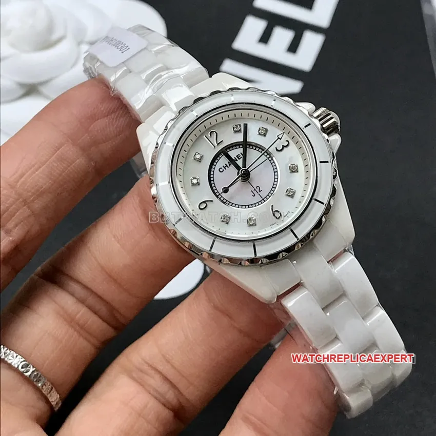 ChanelJ12super white mother of pearl plate 29mmquartzH2570front live photo