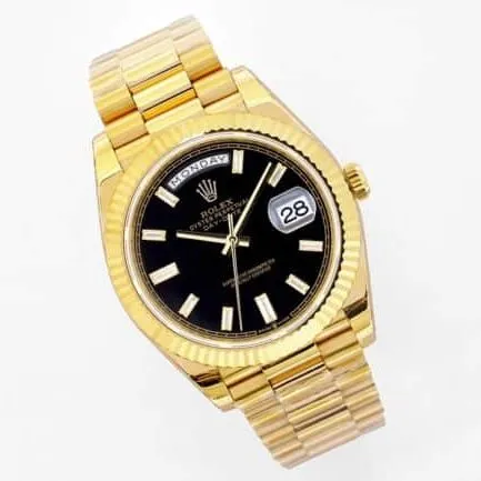 top-tier replicaRolexday displayDatejust18K gold black dial men's mechanical watch front view