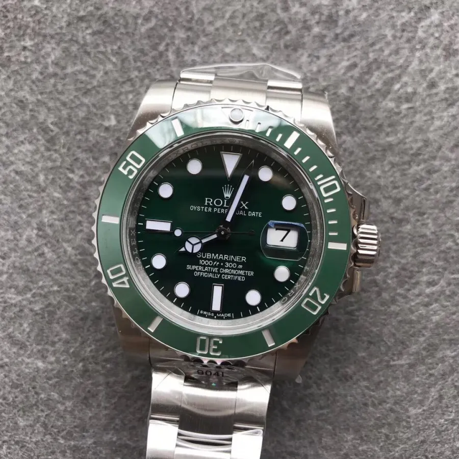 Rolex Rolex: Why It Uses Two