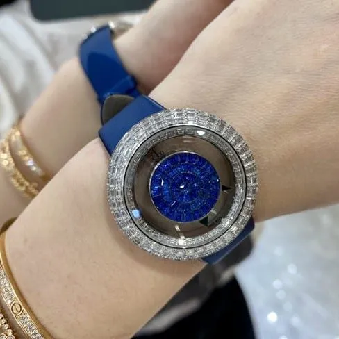 top-tier Jack treasure top-tier women's black dial blue belt quartz watch movement picture