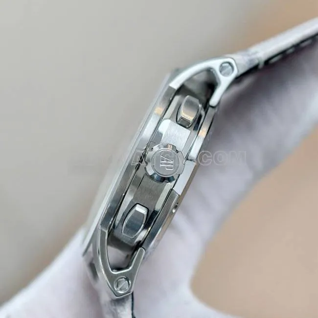 collectible watch CODE 11.59Audemars PiguetAPS factory silver gray plate 4401 mechanical 26393braceletlive photos