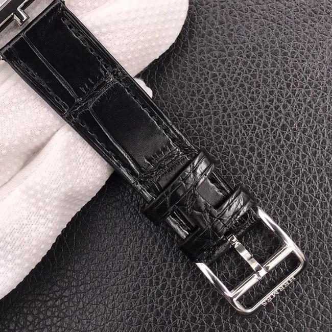 YF factory top-tier watch Hermès women's black dial black belt quartzleather strap watch front view