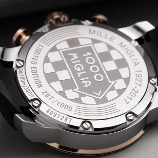 watch ChopardV7 factory boutique racing series black dial men's mechanical watch side view