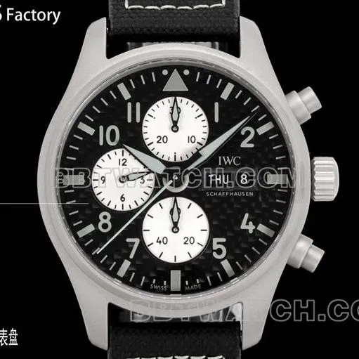 watch pilot TWS factory IWCblack dial carbon fiber 43mmfront live photo