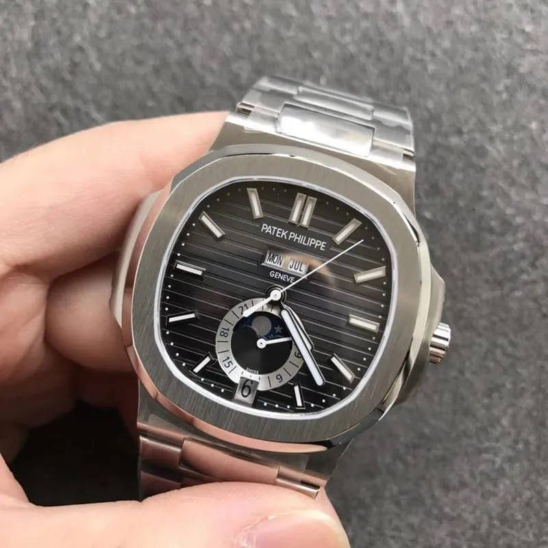 V9 Factory Patek Philippe Nautilus 5726 Top Men's Mechanical Watch Black Dial Front View