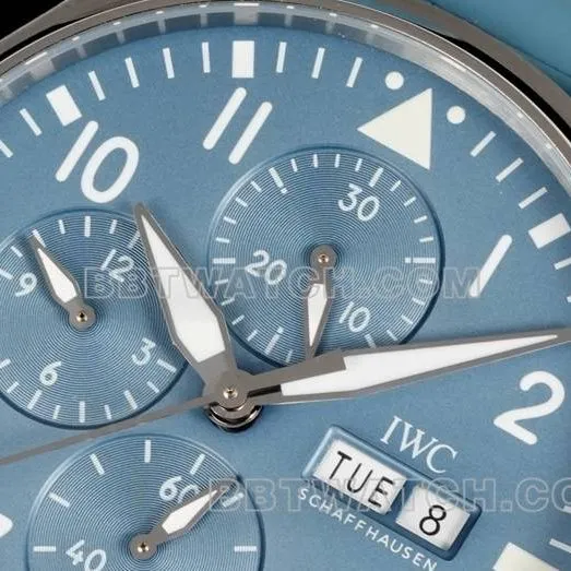 collectible watch pilot TWS factory IWC light blue dial rubber model front live photo