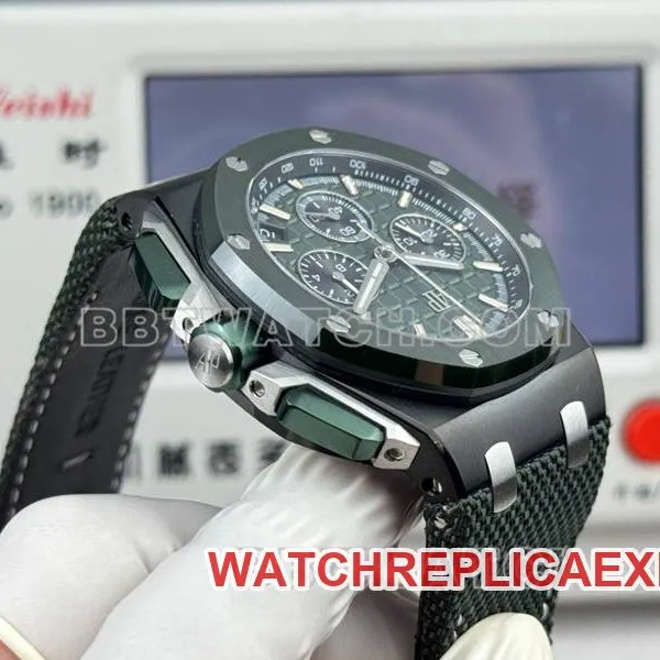 Audemars Piguet watch LS factory Royal Oak offshore type 43MM green dialchronograph mechanical rubber model 26420front live photo