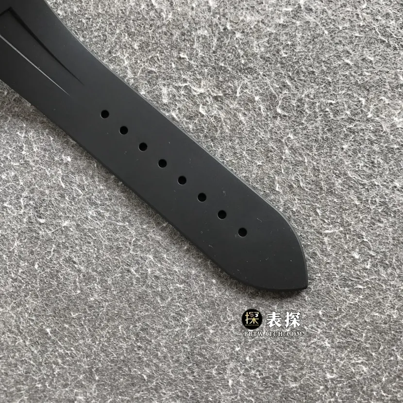 MKS FactoryVacheron Constantin watch men's black dial rubber model pictures and prices front live photo