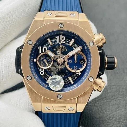 top-tier replicaHublot Big Bang Series 44MM gold case blue rubber watch side view