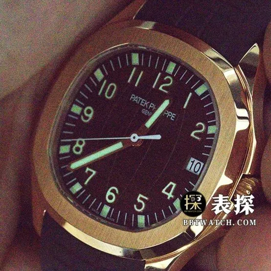 WY factory Patek Philippe1:1super watch black dial white needle rubber model picture and price front live photo
