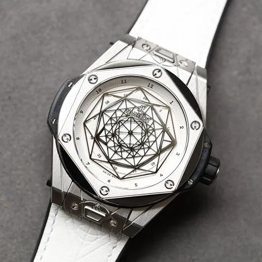 Hublot top high-quality watches BigBang series tattoo men's mechanical white disk watch front view