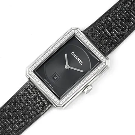 top-tier replicaChanel women's black dial black belt BOY FRIEND series leather strapquartz watch front view