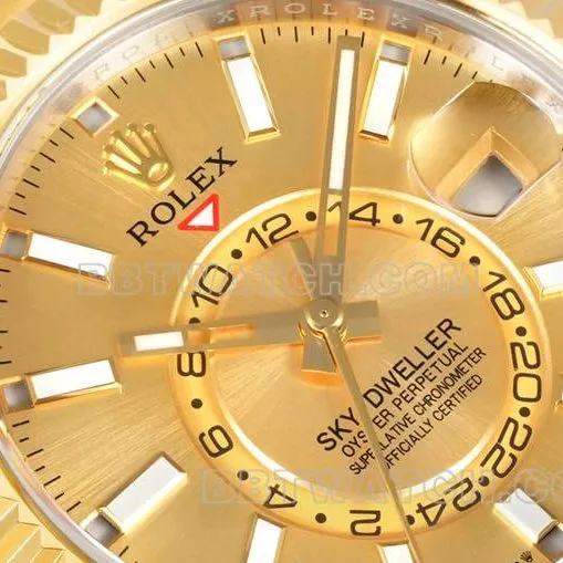 watch RolexAR+ factory pilot gold plate mechanical room gold front live photo
