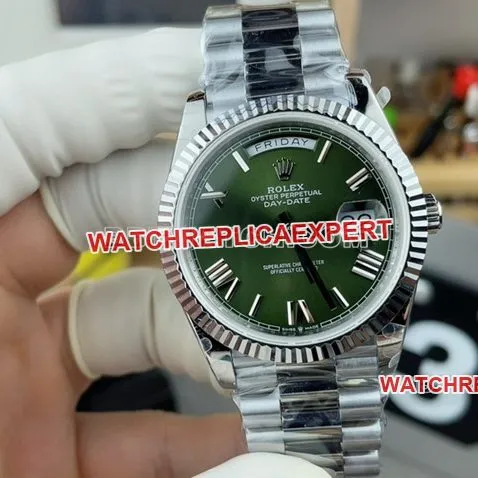 GM Factory Rolex Day-Date Ultra A Green Dial m228236-0008 Front Actual Photo