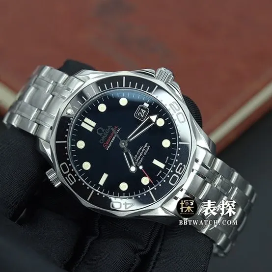 Omega classic watch, original Seamaster watch, front live photo