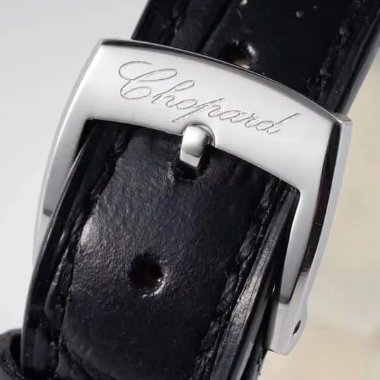 Chopard Happy Diamonds 278509-3001 Watch Review: Case Details