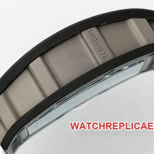 APSRichard Mille1:1top-tier carbon fiber case white rubber model RM055front live photo