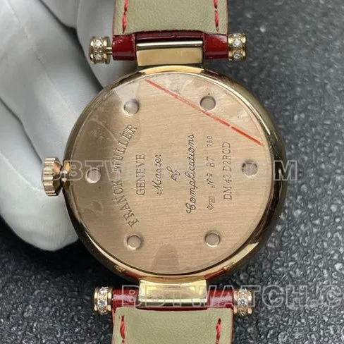 Frank Muller collectible watch quartzABF factory diamond plate gold diamond bezel red leather braceletfront live photo