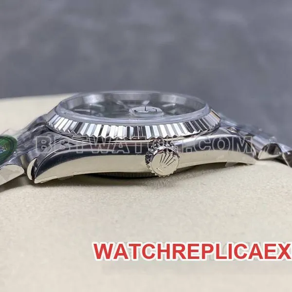 Rolex collectible watch ARF FactoryDatejustgreen dial36mmsteel bracelet front live photo