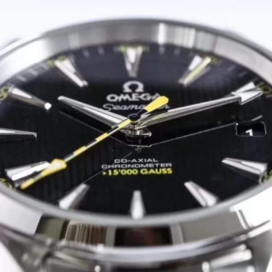 VS Omega Seamaster 150m "Bumblebee" 8500 Movement Real vs. Fake Comparison Review Thickness Photos