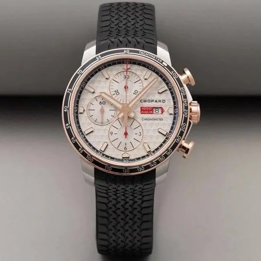 watch ChopardV7 factory boutique racing series black dial men's mechanical watch front view