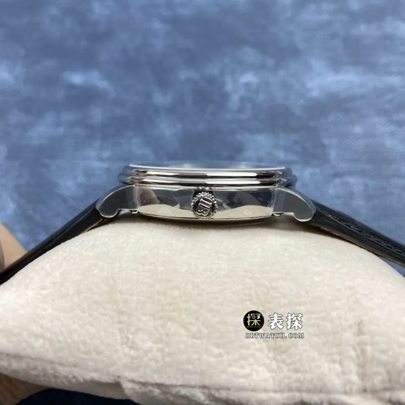 OM FactoryBlancpain classic top-tier 1:1super watch men's white dialmoon phaseleather strap picture and price front live photo