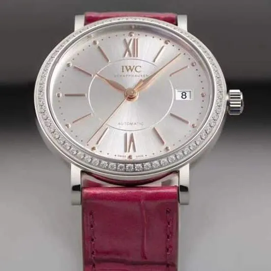 IWC's masterpiece women's model Portofino watch clasp picture