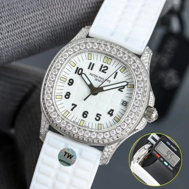 Major high-quality replicaTW launches Patek Philippe women's mechanical series full-diamond white dial watch clasp picture