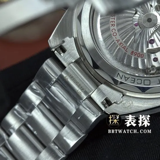 VS FactoryOmegaSeamaster Ocean Universe 600m Quarter Orange Watch Men's Steel Bracelet Model Pictures and Prices side live photo