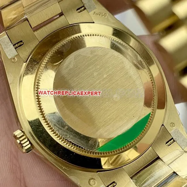 collectible watch Rolexyellow goldPPM factory Day-Date mechanical green dial Roman numerals front live photo