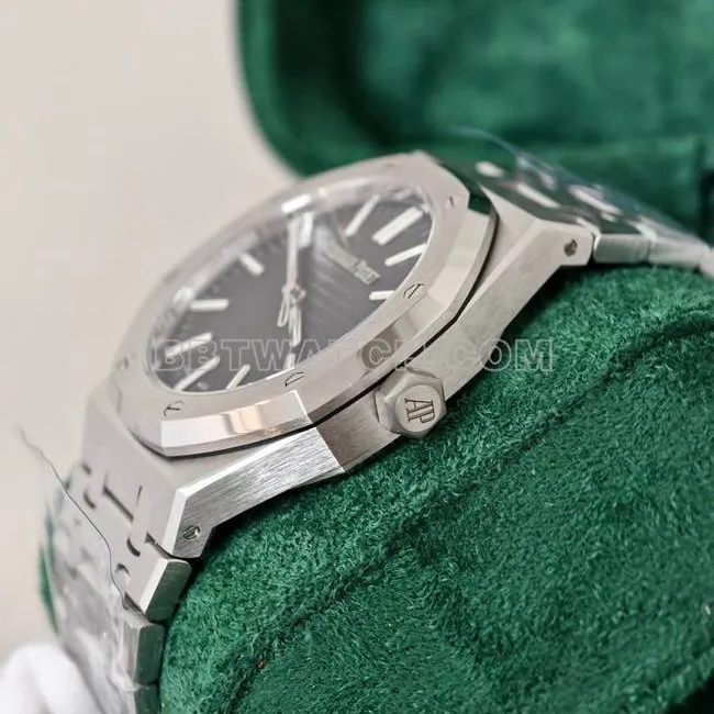 collectible watch Royal OakDDF factory Audemars Piguetblack dial4302 mechanical 15510caseback live photo