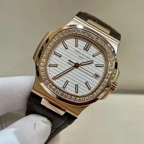 Patek Philippetop-tier watch men's white dial brown belt Nautilus series watch clasp picture