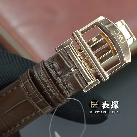Portofino IWC1:1replica watch blue dialleather strap model IW359201caseback live photo
