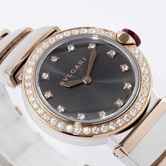 Bvlgarisuper watch BVLGARI LVCEA series watch side view