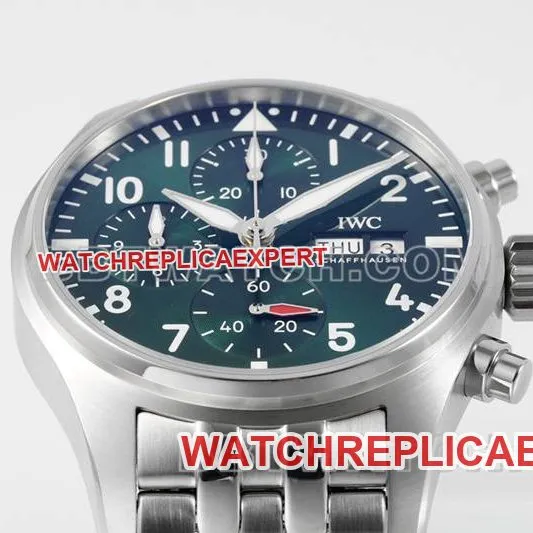 IWC collectible watch APS factory pilot green dialchronograph69385movementsteel bracelet front live photo