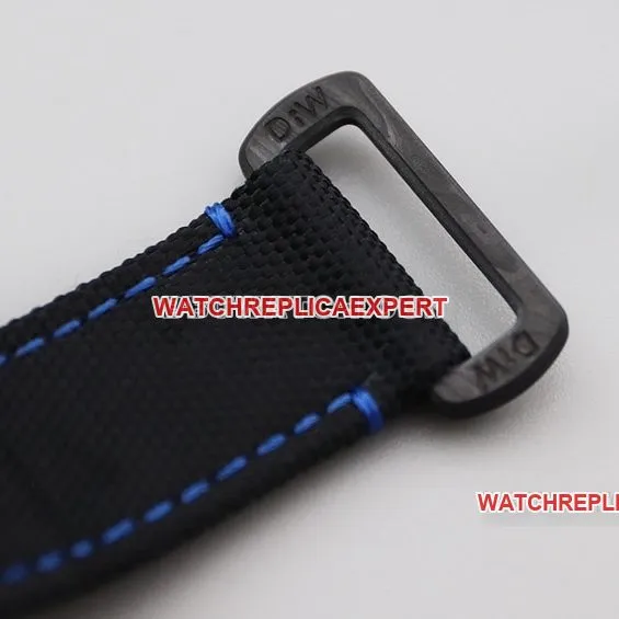 VS FactoryRolexSubmarinertop-tier 1:1super cloneblack dial carbon fiber blue ring leather strap front live photo