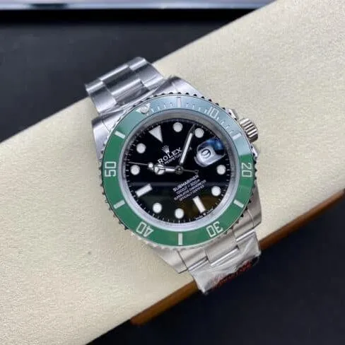 top-tier replicaAR super masterpiece Rolex's latest and best-selling Starbucks Submariner men's watch front view