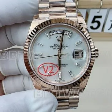watch VS FactoryRolexDay-Date rose goldsteel braceletbraceletlive photos