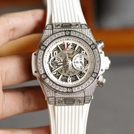 top-tier watch HublotBIG BANG series 411.NM.1170.RX silver shell jewelry watch movement picture