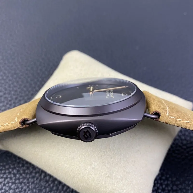 SF factory Paneraireplicapam00504titanium watch power up to 5 days front view