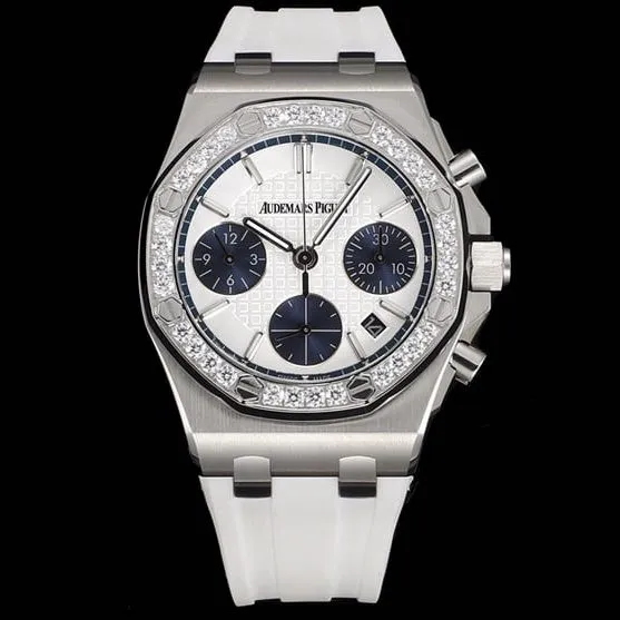 top-tierAudemars Piguetreplica watchAudemars Piguet Royal Oak silver shell women's multifunctional chronograph mechanical watch movement picture