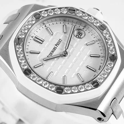 top-tier watch Audemars Piguet women's white dialrubber strapquartzRoyal Oak off series 37mm watch side view