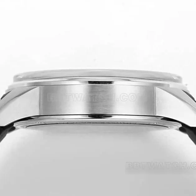 BLS factory Jaeger-LeCoultre Beichen top-tier 1:1high-quality replicablack dial rubber model 906867Jfront live photo