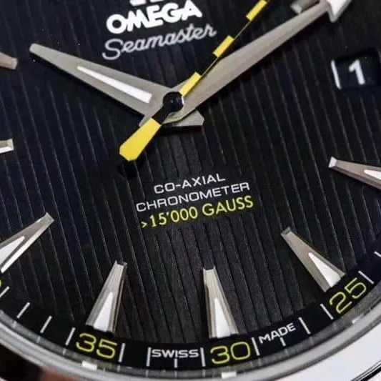 VS Omega Seamaster 150m "Bumblebee" 8500 Movement Real vs. Fake Comparison Review Thickness Photos